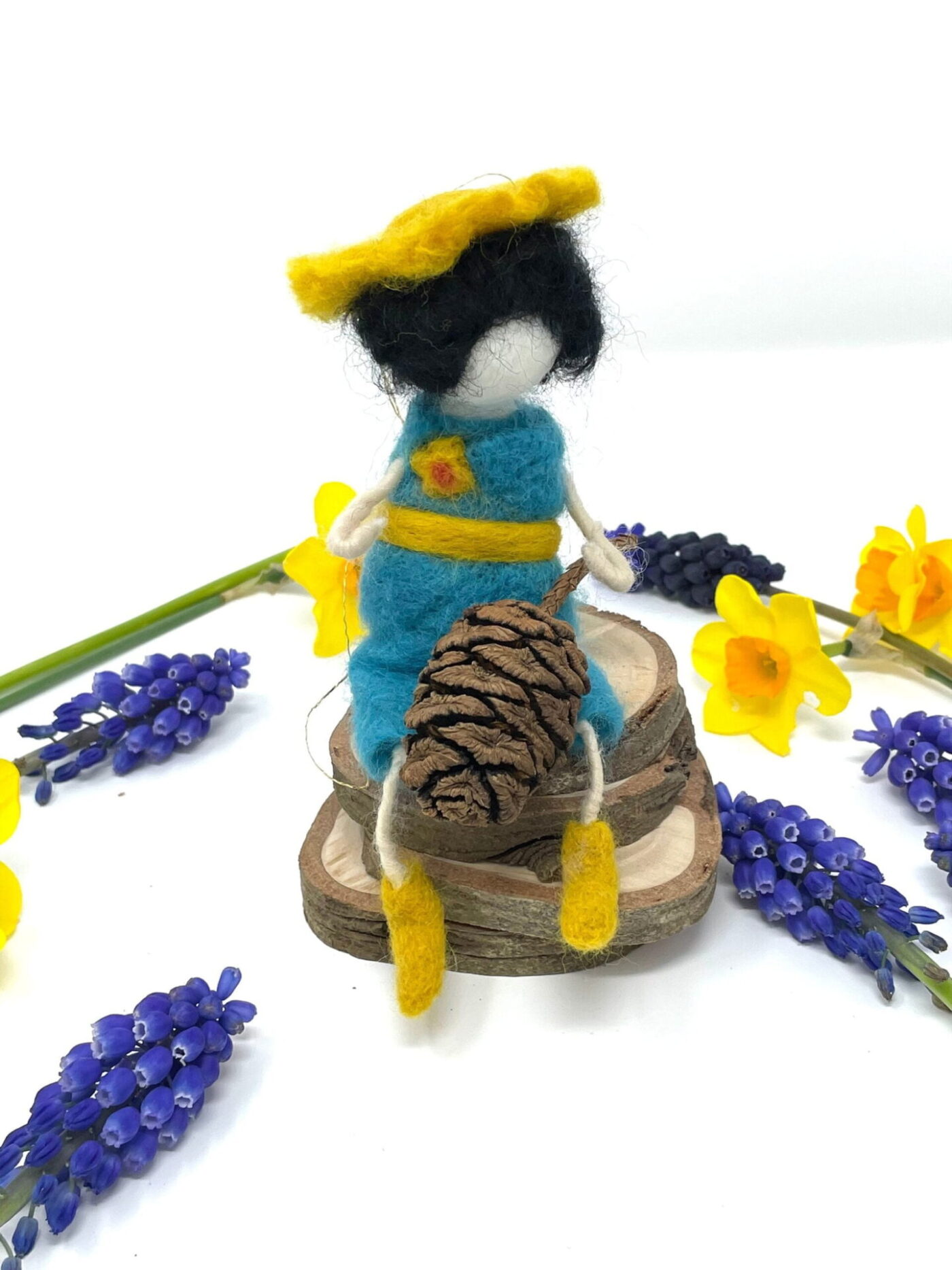 Vince the Garden Elf — alternate angle