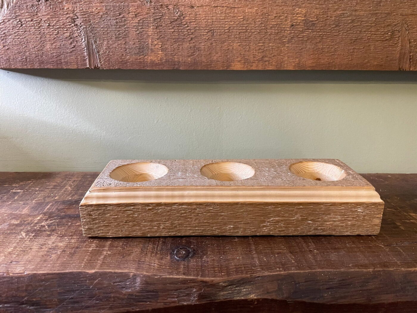 Natural Rustic Tealight Holder — detail view