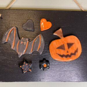 Set of 6 halloween ceramic magnets/ pumpkin, bat, star, flowers and love hearts fridge magnets/ magnetic black board