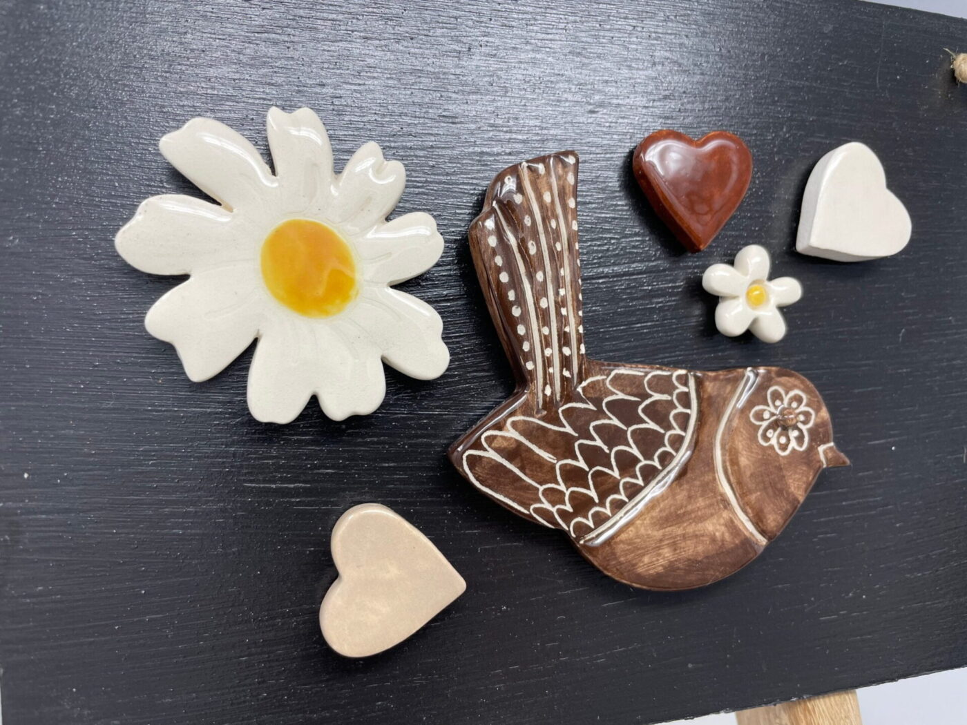 Brown Bird, Hearts & White Flowers Magnet Set of 6 — back view