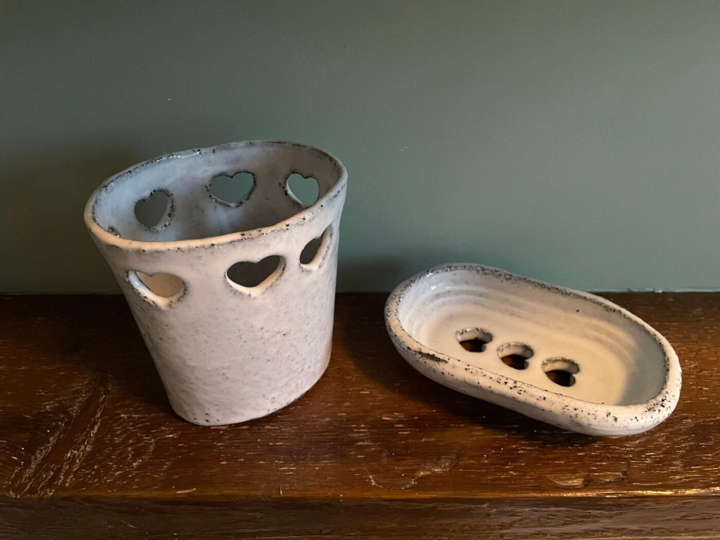 White Ceramic Soap Dish & Toothbrush Holder Set — back view