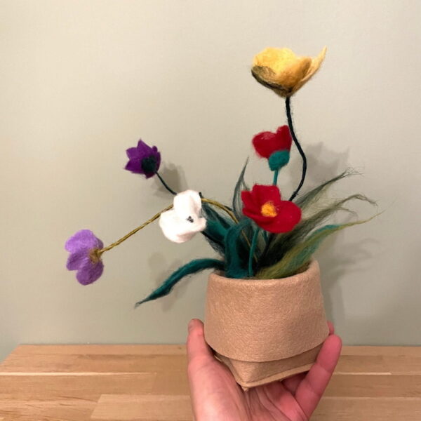 Wool felted handmade meadow flowers in a pot / Bee grazing pasture flowers in a fabric pot /  colourful bunch of flowers