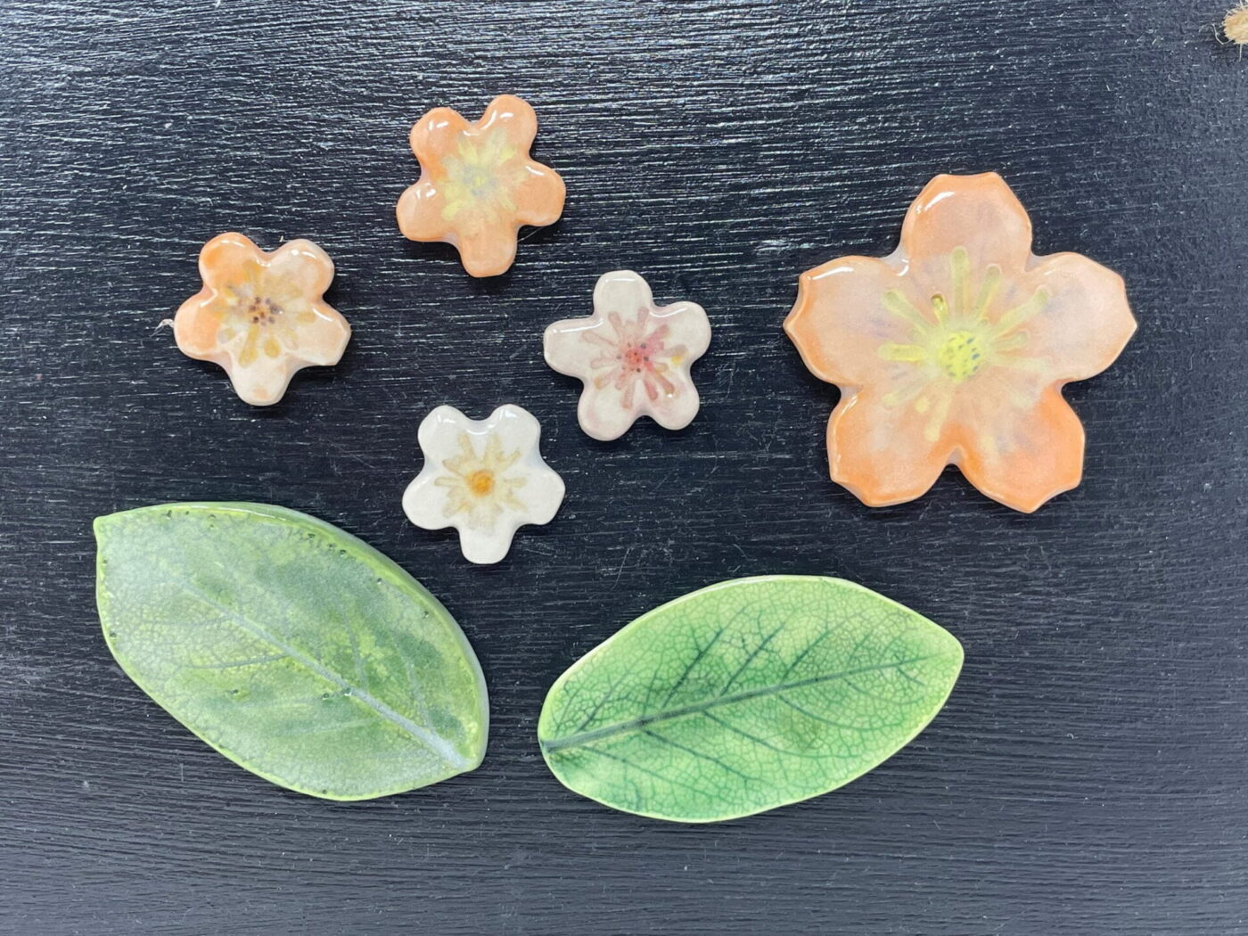 Peach Flower Ceramic Magnet Set of 7 — scale view