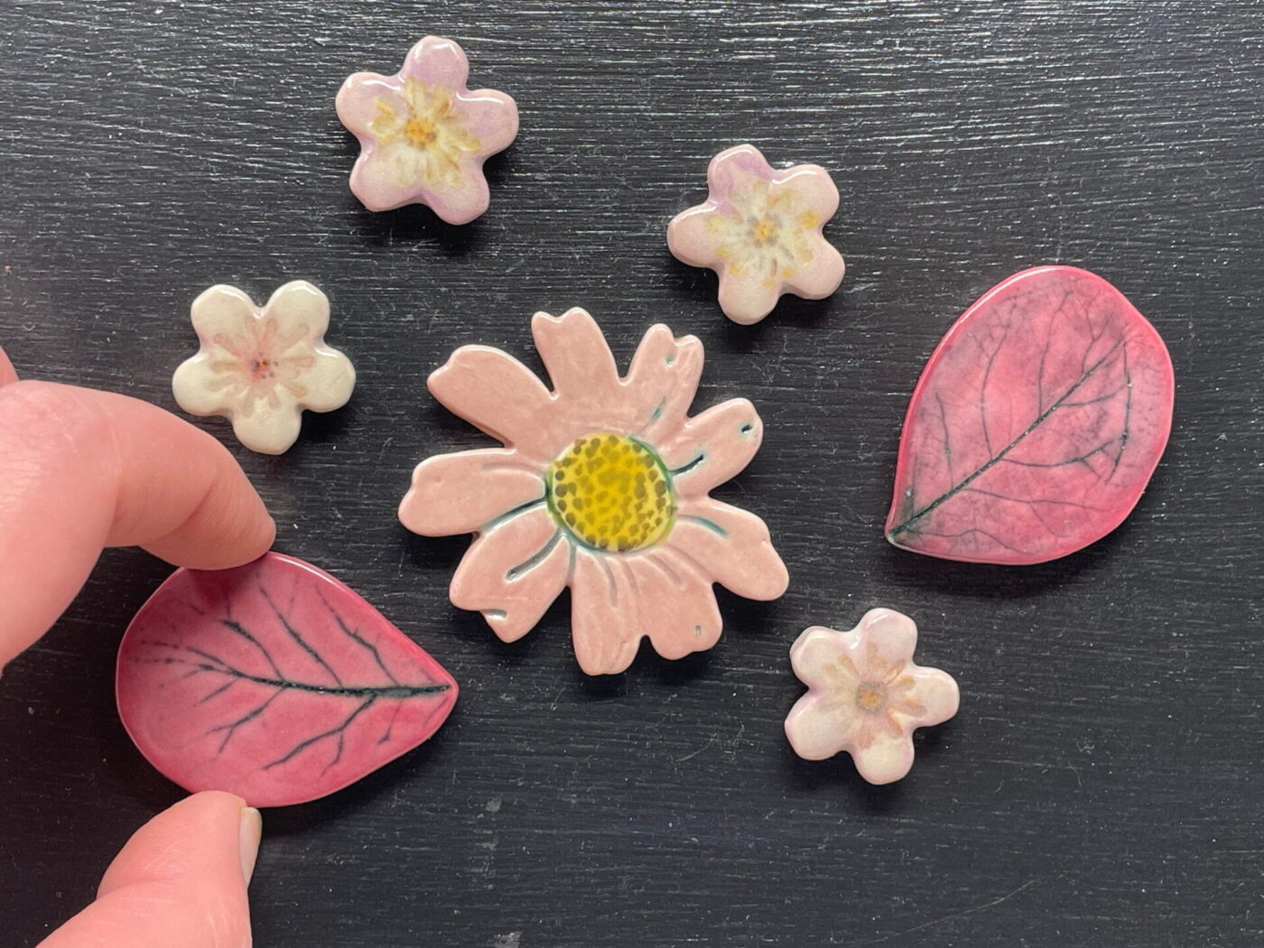 Purple & Pink Ceramic Flower Magnet Set