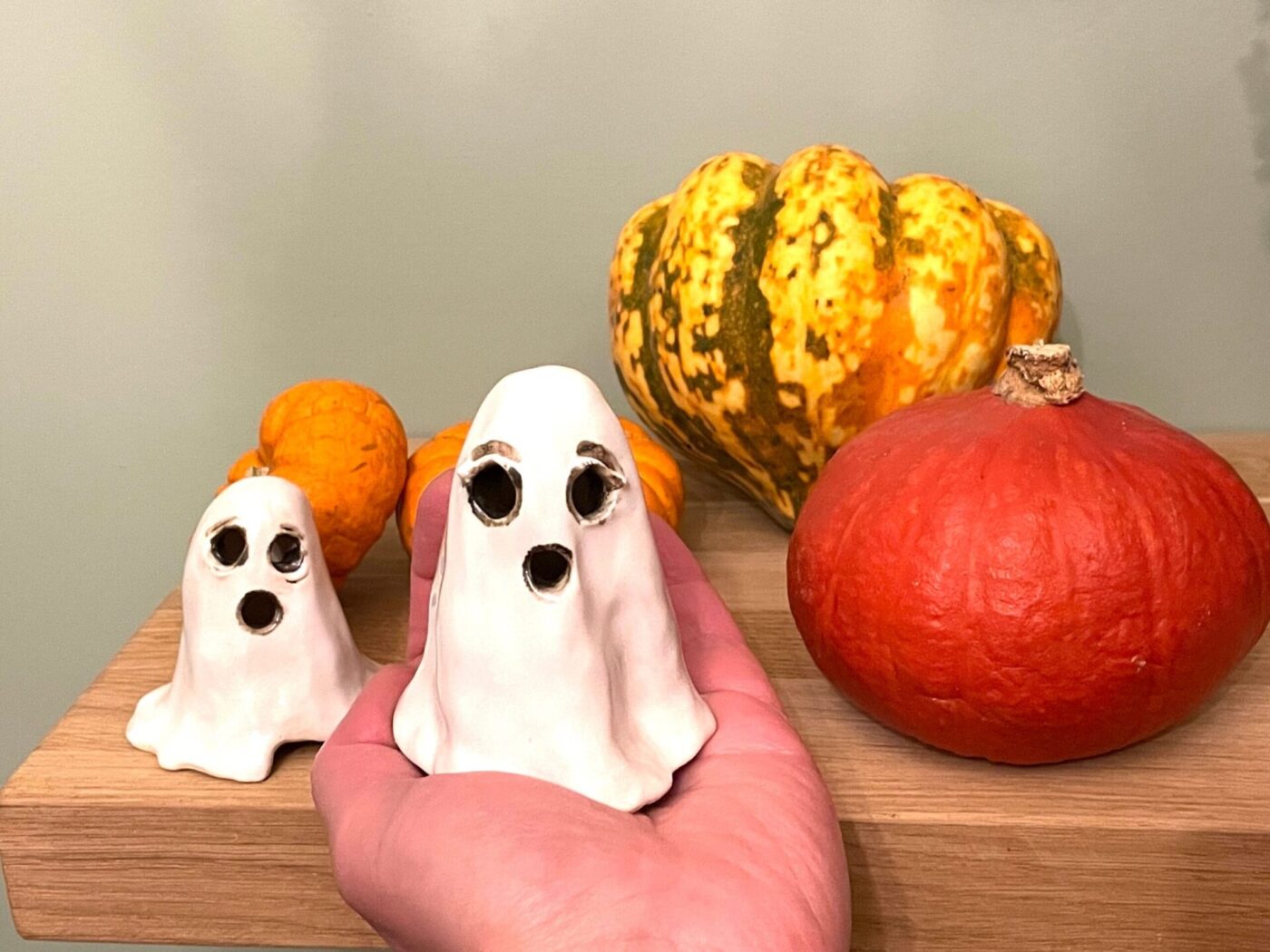 Halloween Ghost Mother & Son Ceramic Set — back view