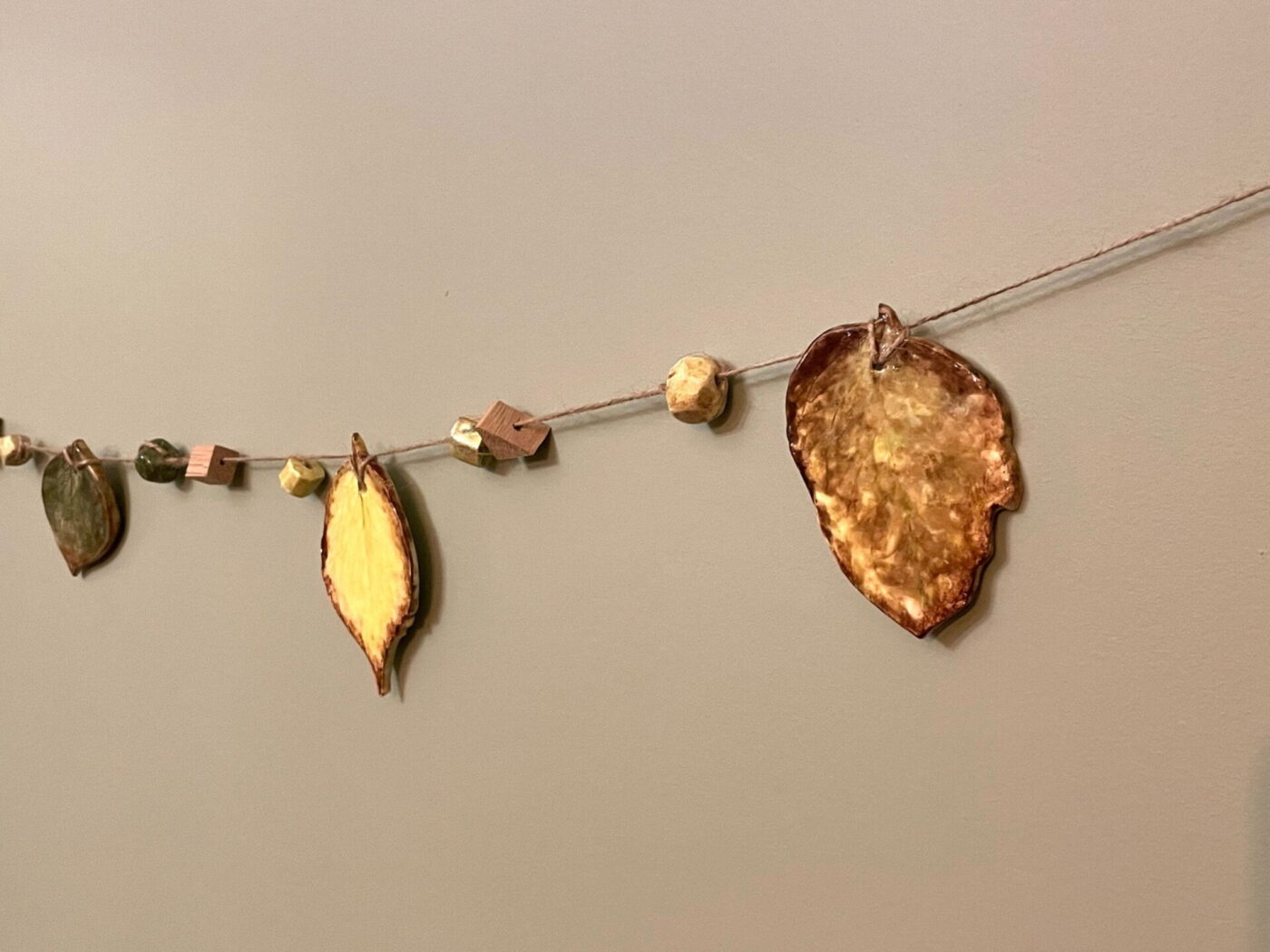 Ceramic Autumn Leaf Garland — Green, Yellow & Brown