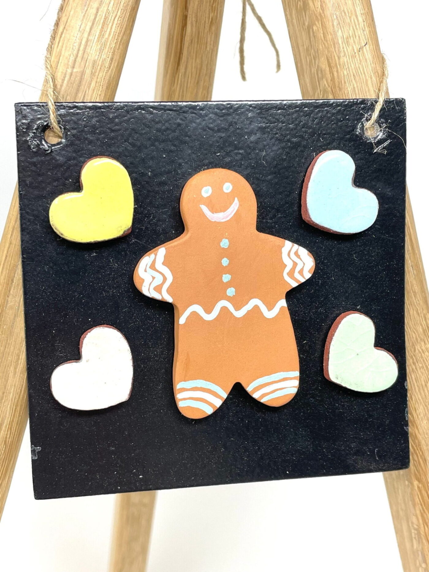 Gingerbread & Hearts Magnet Board Set — scale view