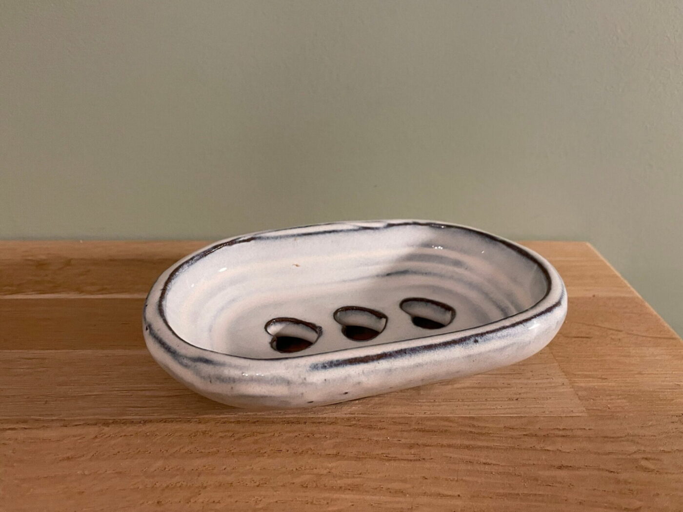 White Ceramic Soap Dish — Heart-Shaped Drainage Holes — scale view