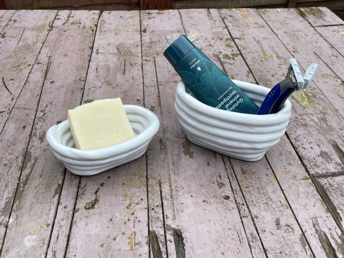 White Coiled Soap Dish & Toothbrush Holder Set — close-up