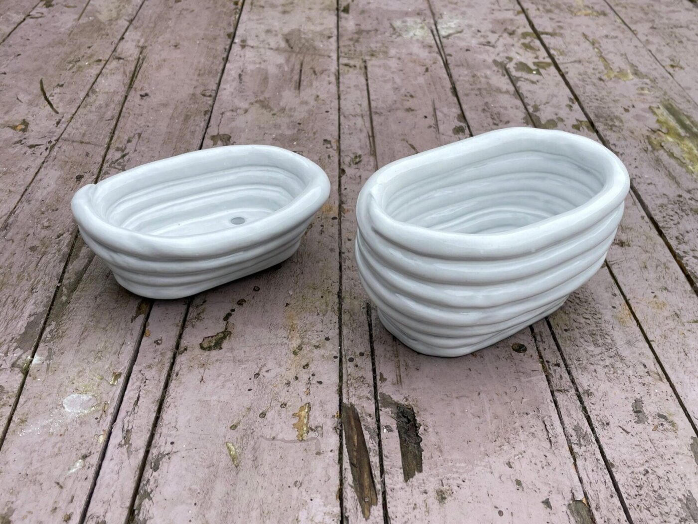White Coiled Soap Dish & Toothbrush Holder Set — top view