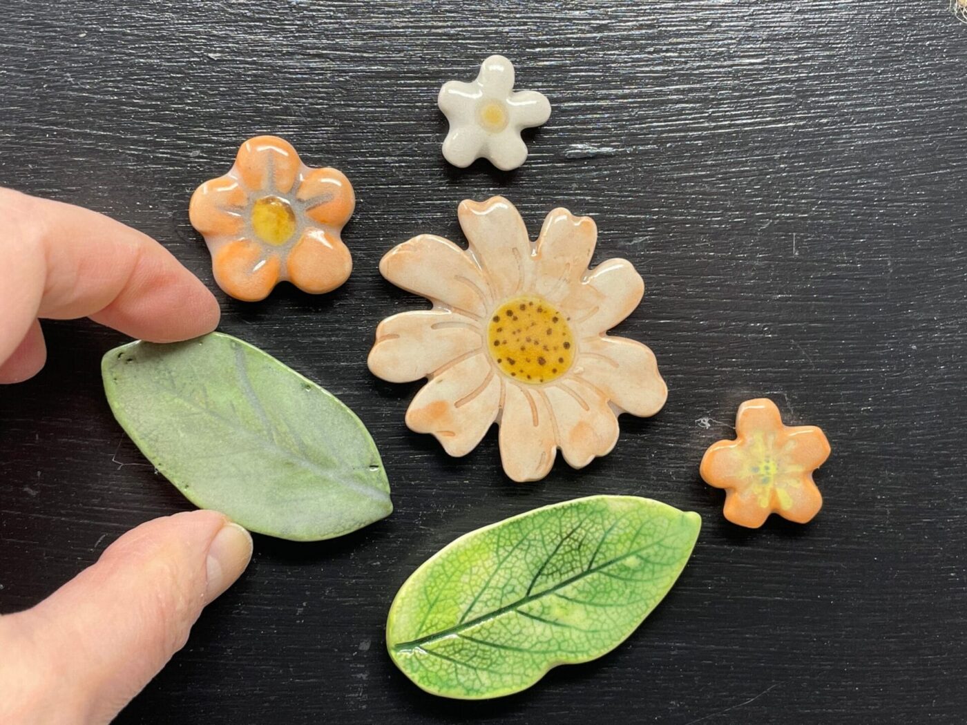 Orange Leaf & Flower Ceramic Magnet Set — back view
