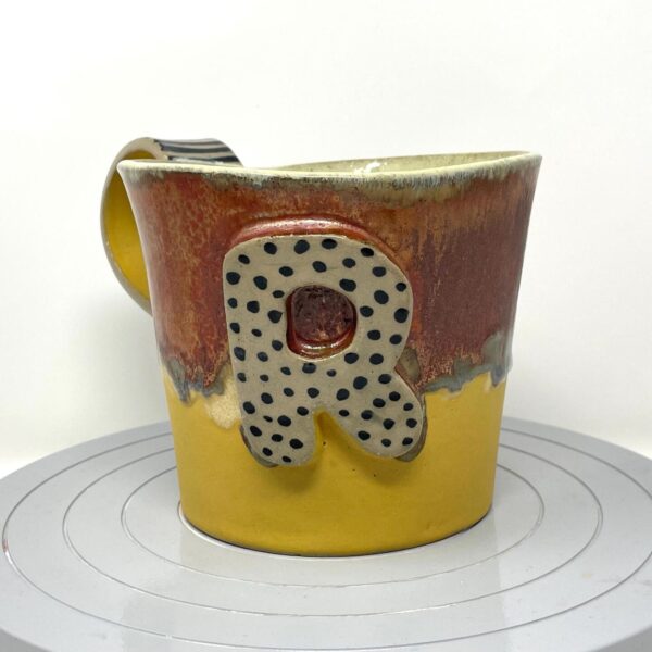 Handcrafted XL Ceramic Mug - 0.8 Litre Oversized Coffee Cup with Personalised “R” letter, Sun Yellow & Copper Glaze, Unique Pottery Gift