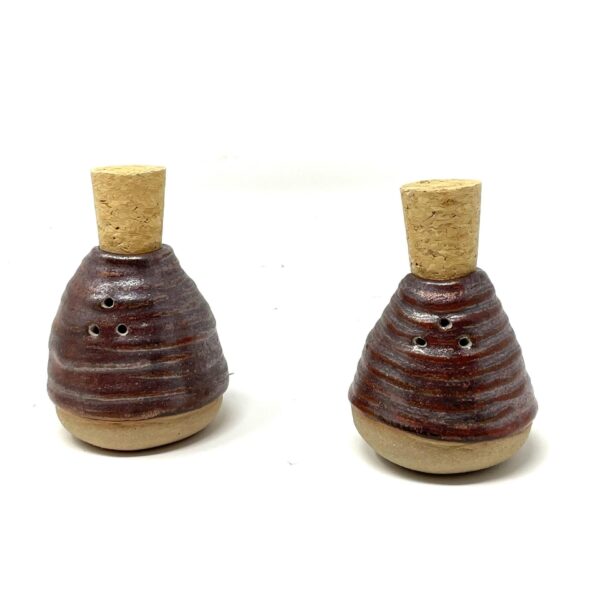 Handmade Ceramic Salt Shaker - Copper Metallic Glaze with Rusty Brown Texture - Coiled Clay Art Piece for Kitchen Decor with a cork plug