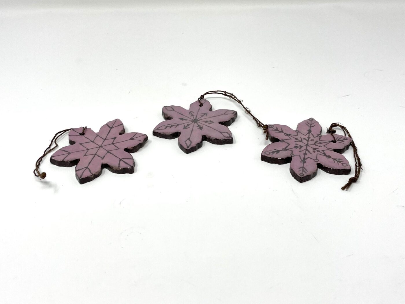 Mauve Terracotta Christmas Pendant Set of 3 — alternate angle