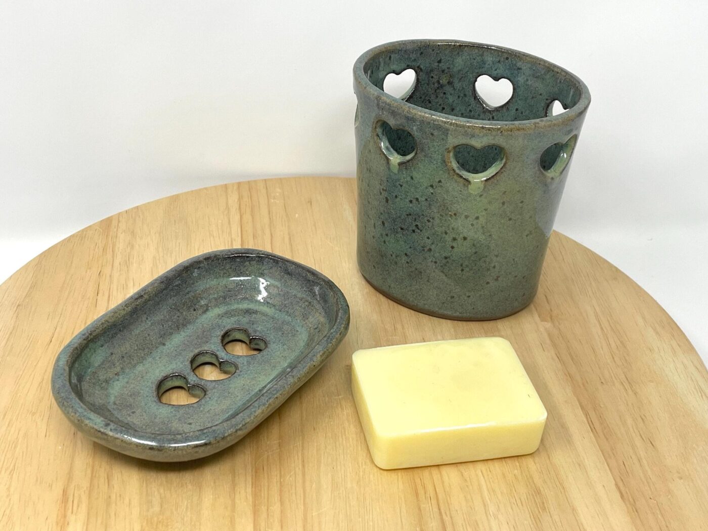 Heart-Pierced Turquoise Bathroom Set — styling detail