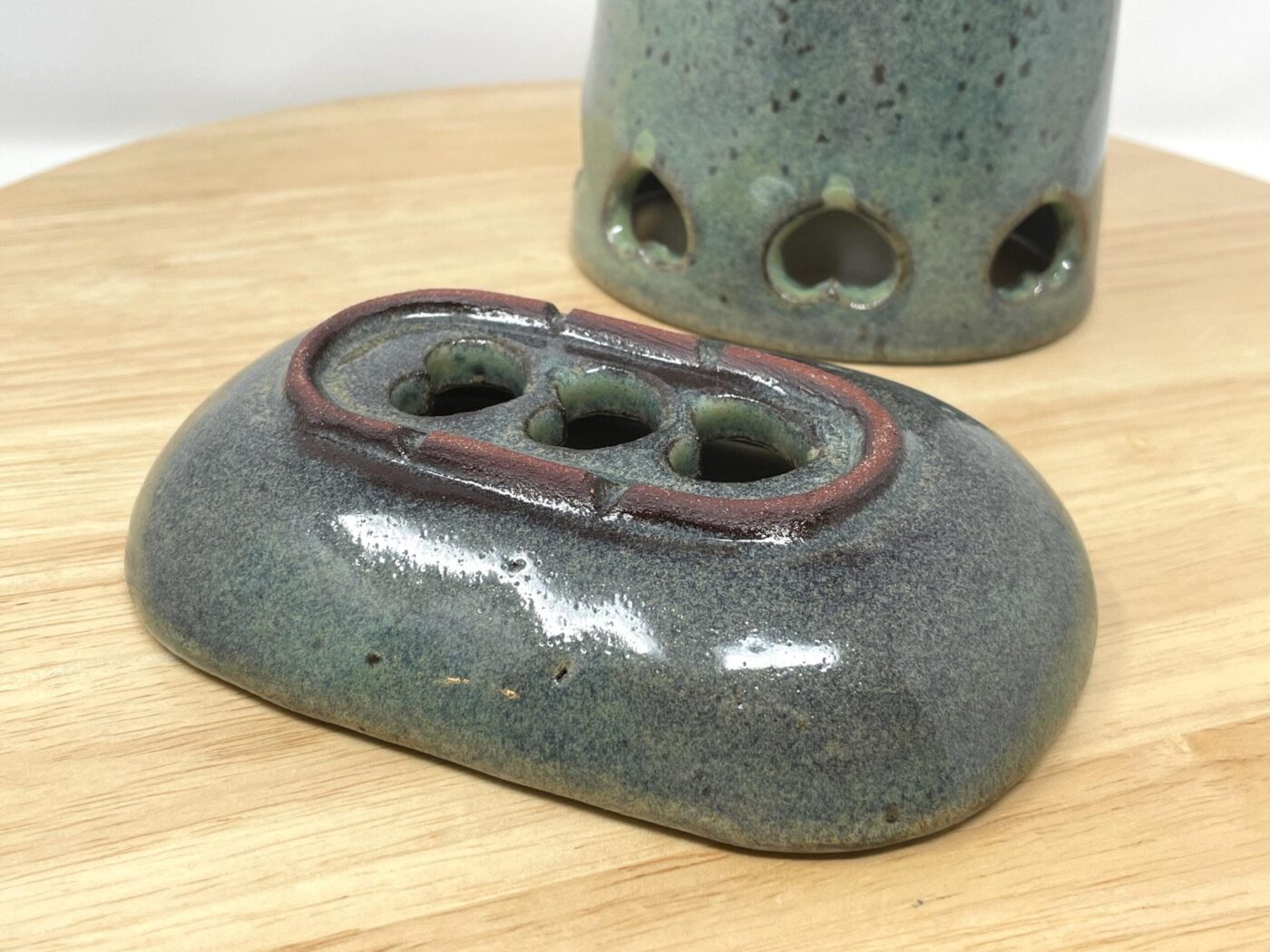 Heart-Pierced Turquoise Bathroom Set — alternate angle