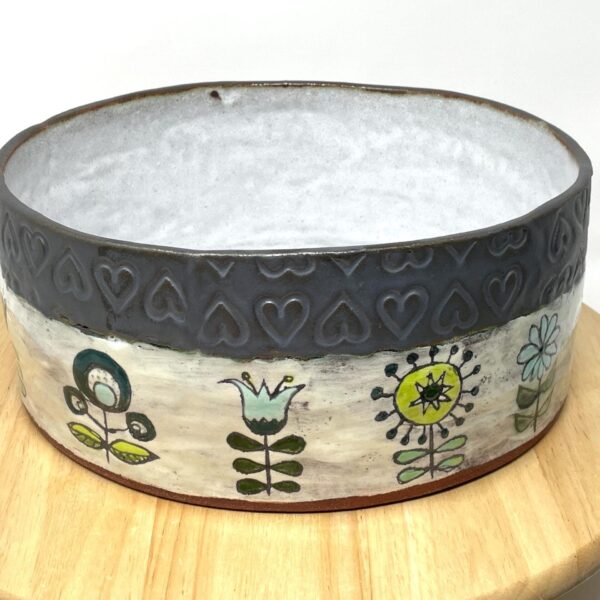 Rustic Terracotta Bowl with Floral Sgraffito - Large Handmade Ceramic Bowl 25 cm diameter