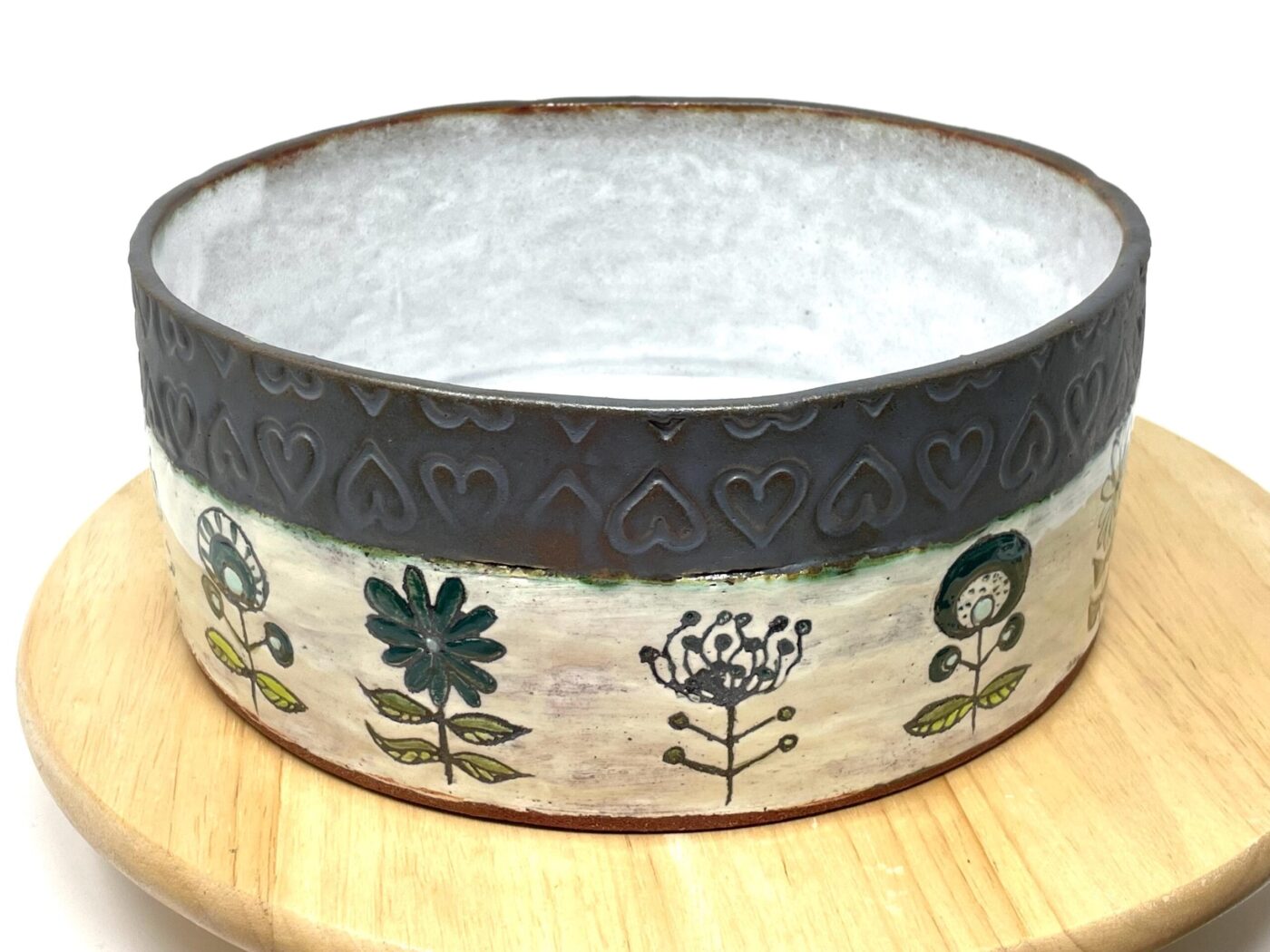 Large Terracotta Sgraffito Bowl (25cm) — top view