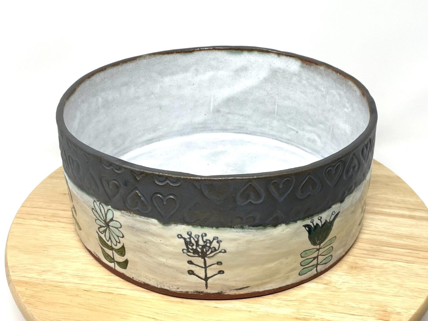 Large Terracotta Sgraffito Bowl (25cm) — styling detail