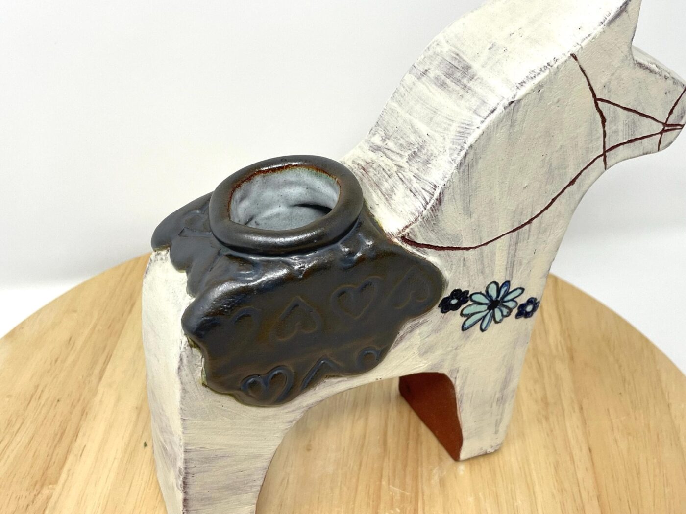 Dala Horse Vase, Spot-Glazed Terracotta — scale view