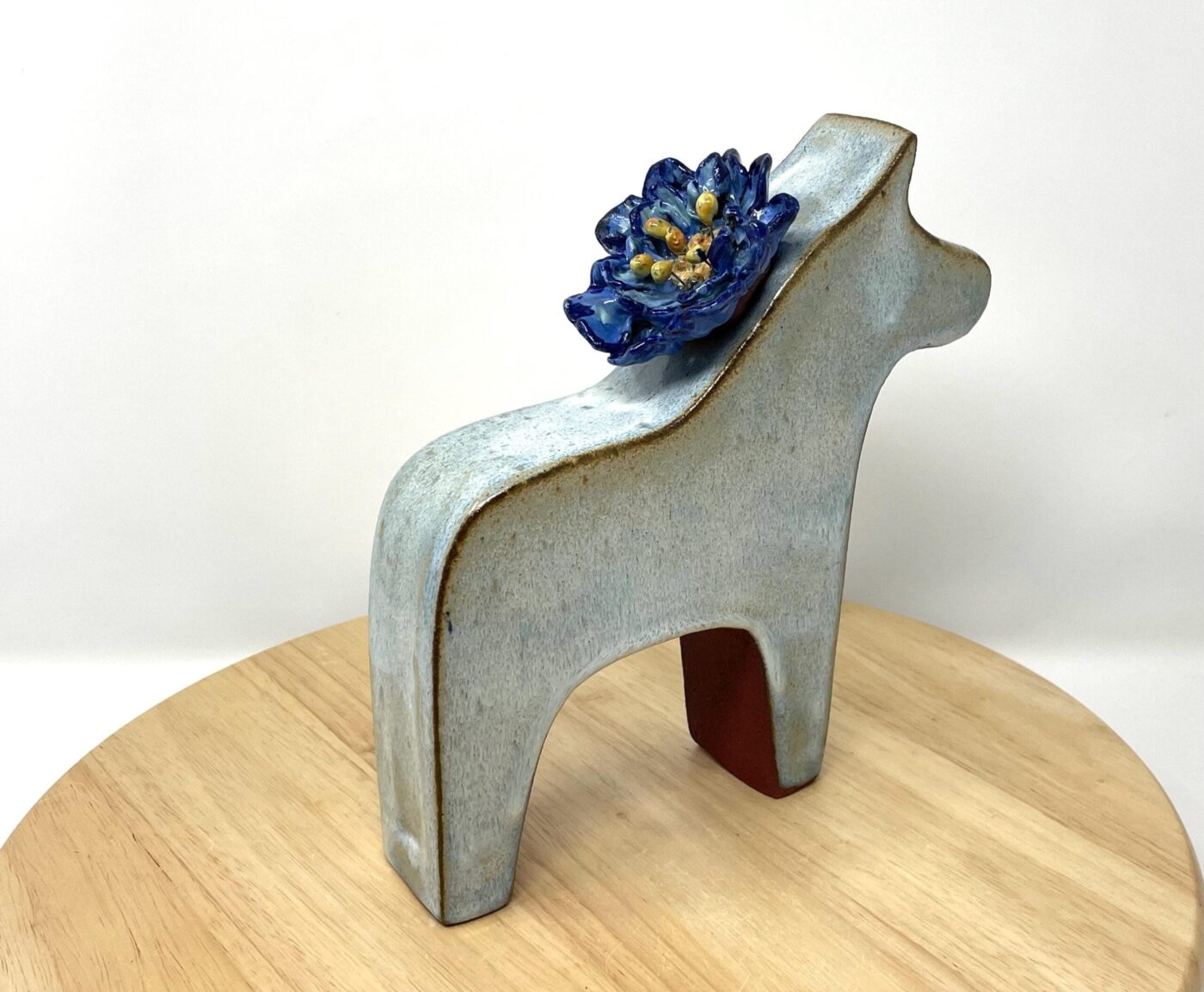 Dala Horse Vase with Ceramic Flower Crown — detail view