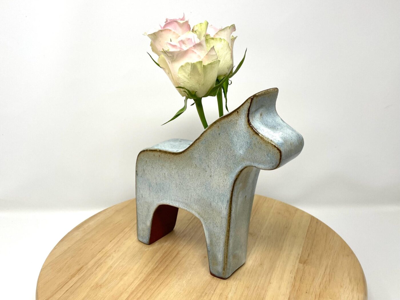 Dala Horse Vase with Ceramic Flower Crown — in use