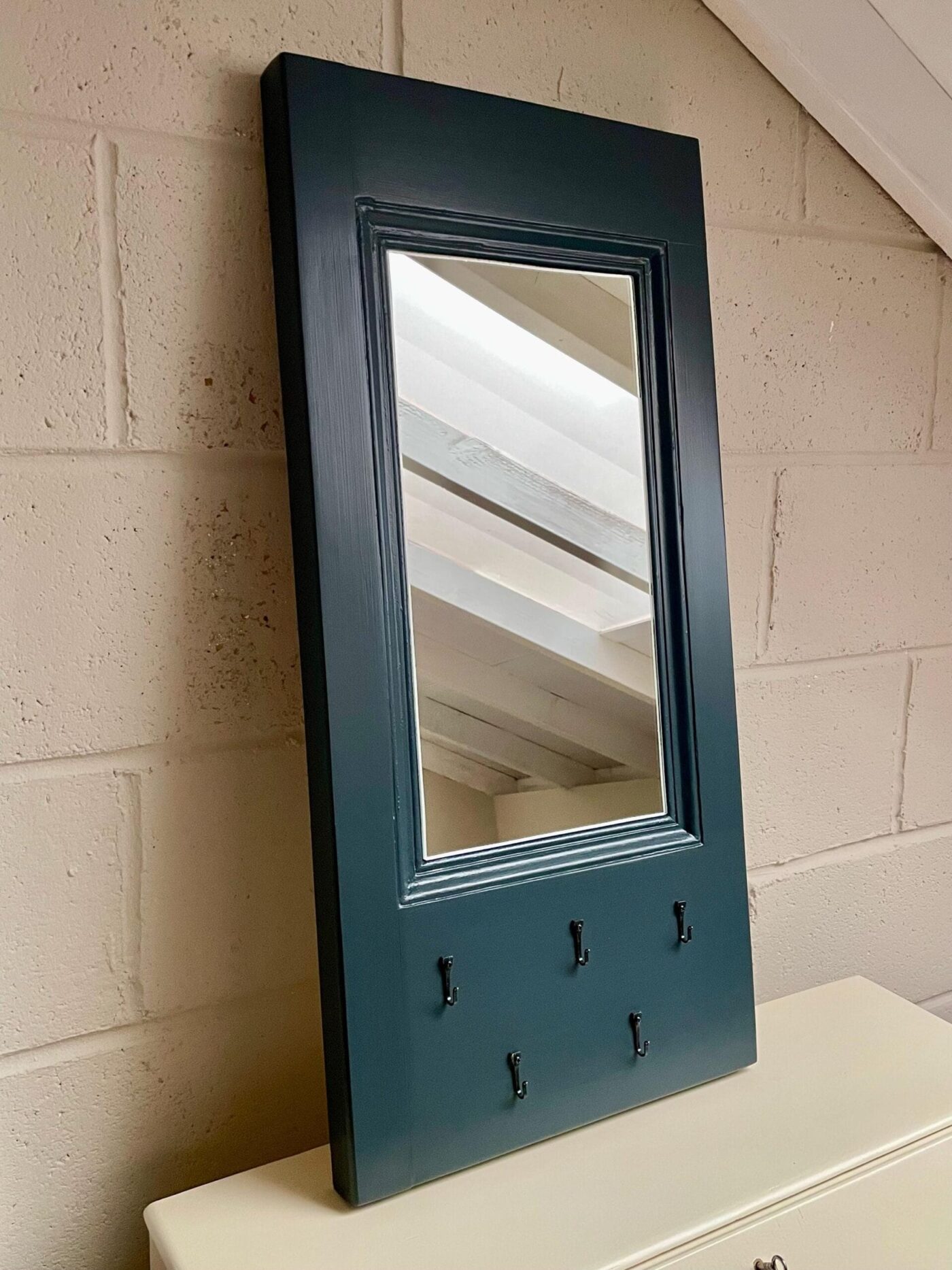 Vintage Door Panel Mirror with Key Hooks (Anthracite)