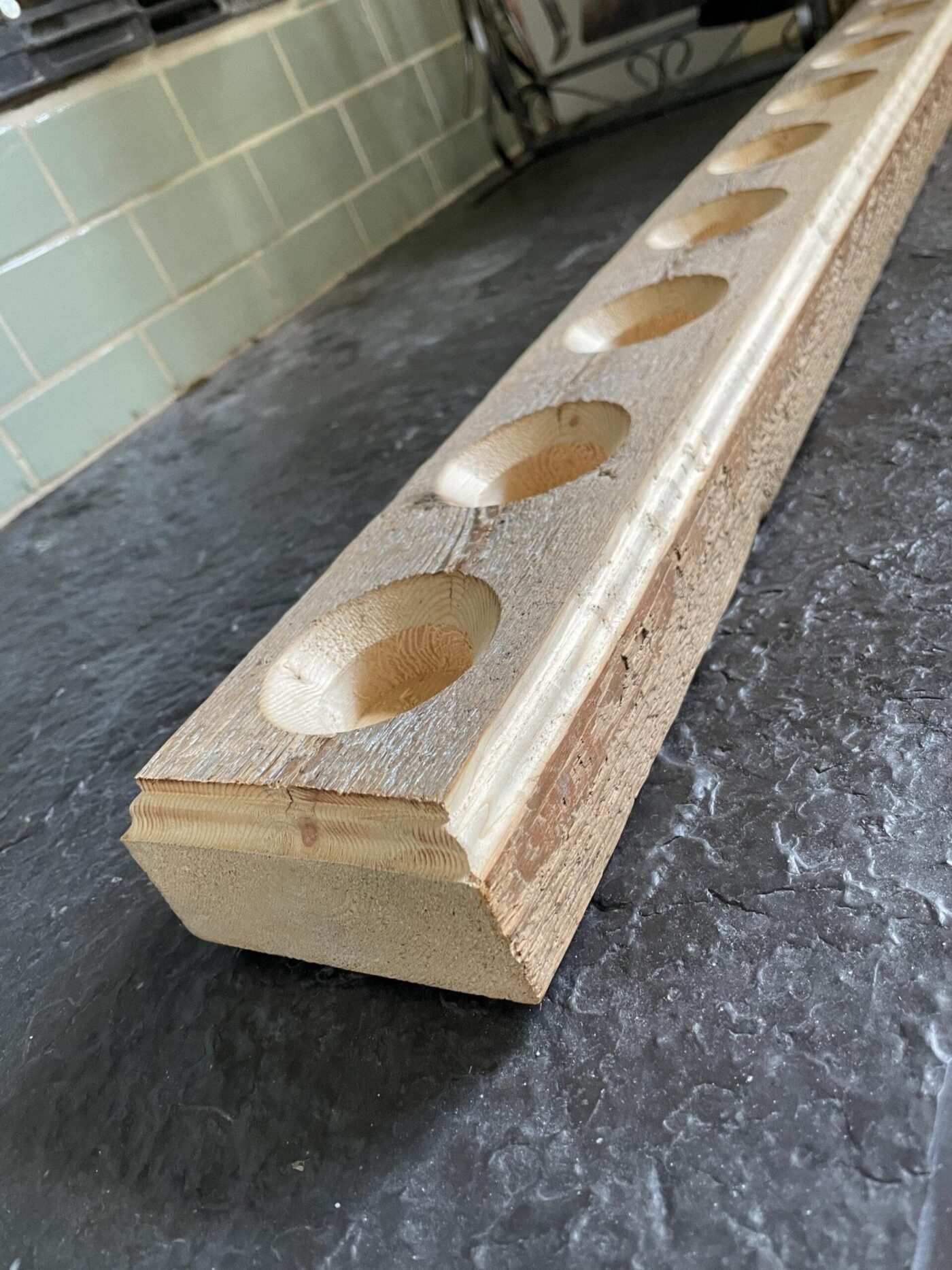 Reclaimed Wood Tealight Centrepiece (1 metre, 10 tealights) — scale view