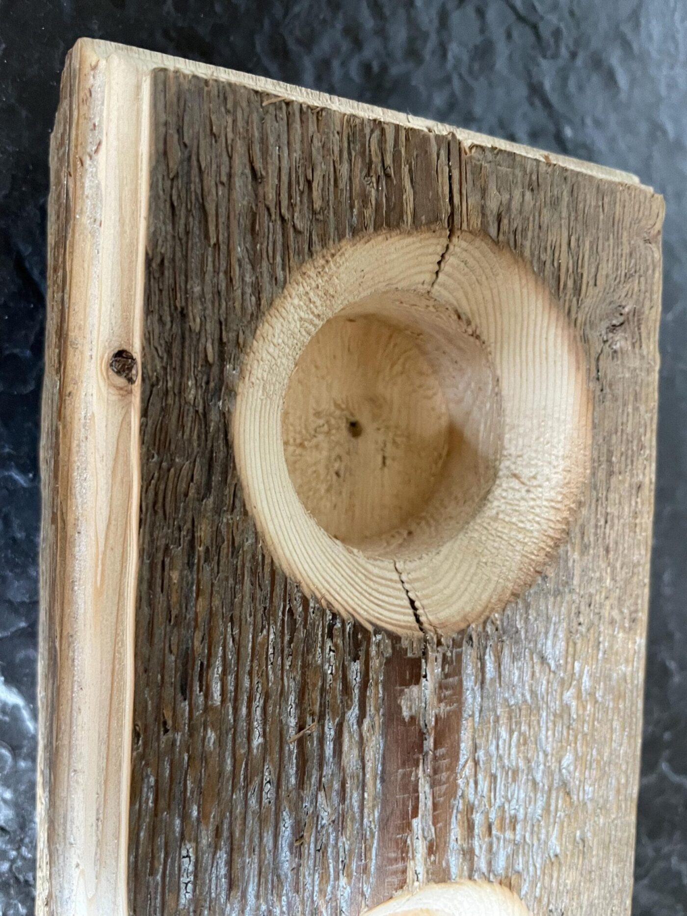 Reclaimed Wood Tealight Centrepiece (1 metre, 10 tealights) — close-up