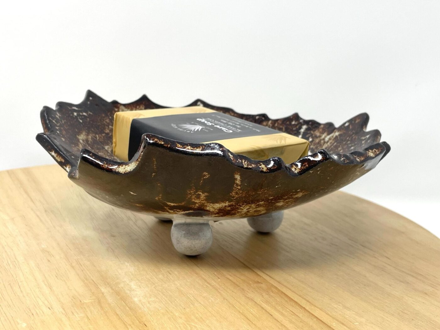 Pressed Leaf Soap Dish (White & Brown) — close-up