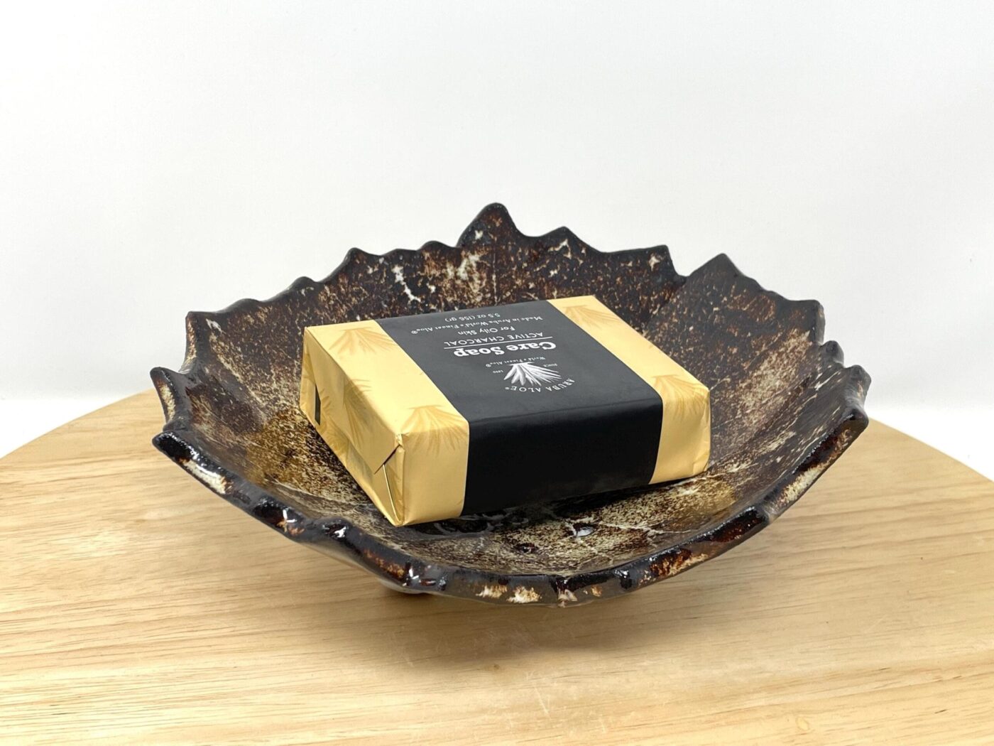 Pressed Leaf Soap Dish (White & Brown) — alternate angle