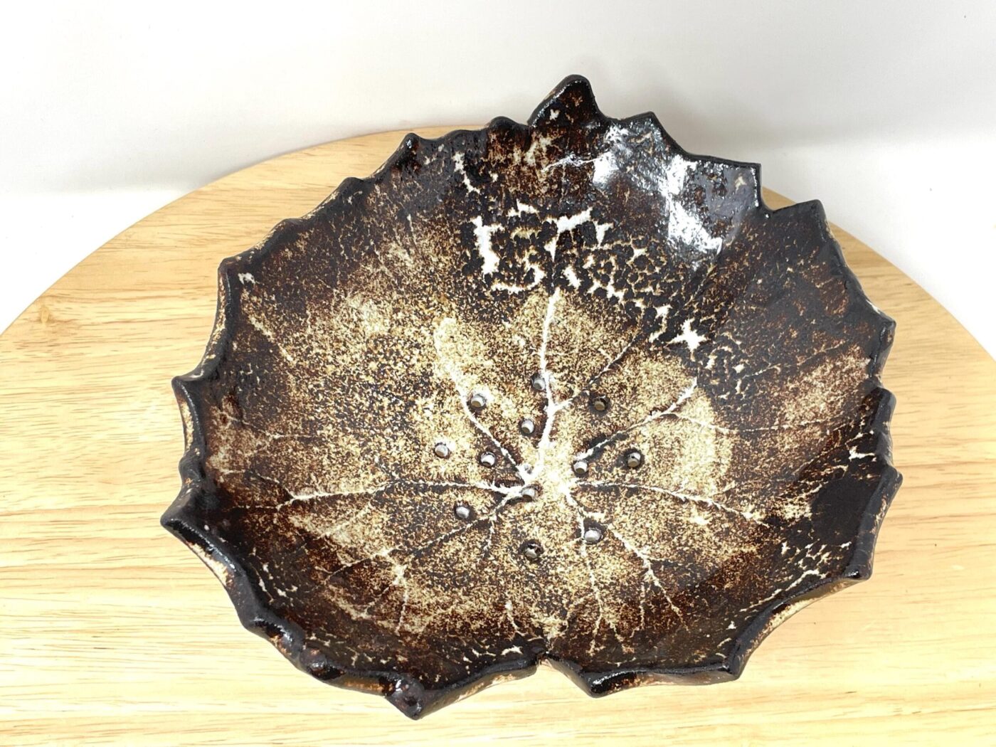 Pressed Leaf Soap Dish (White & Brown) — side view