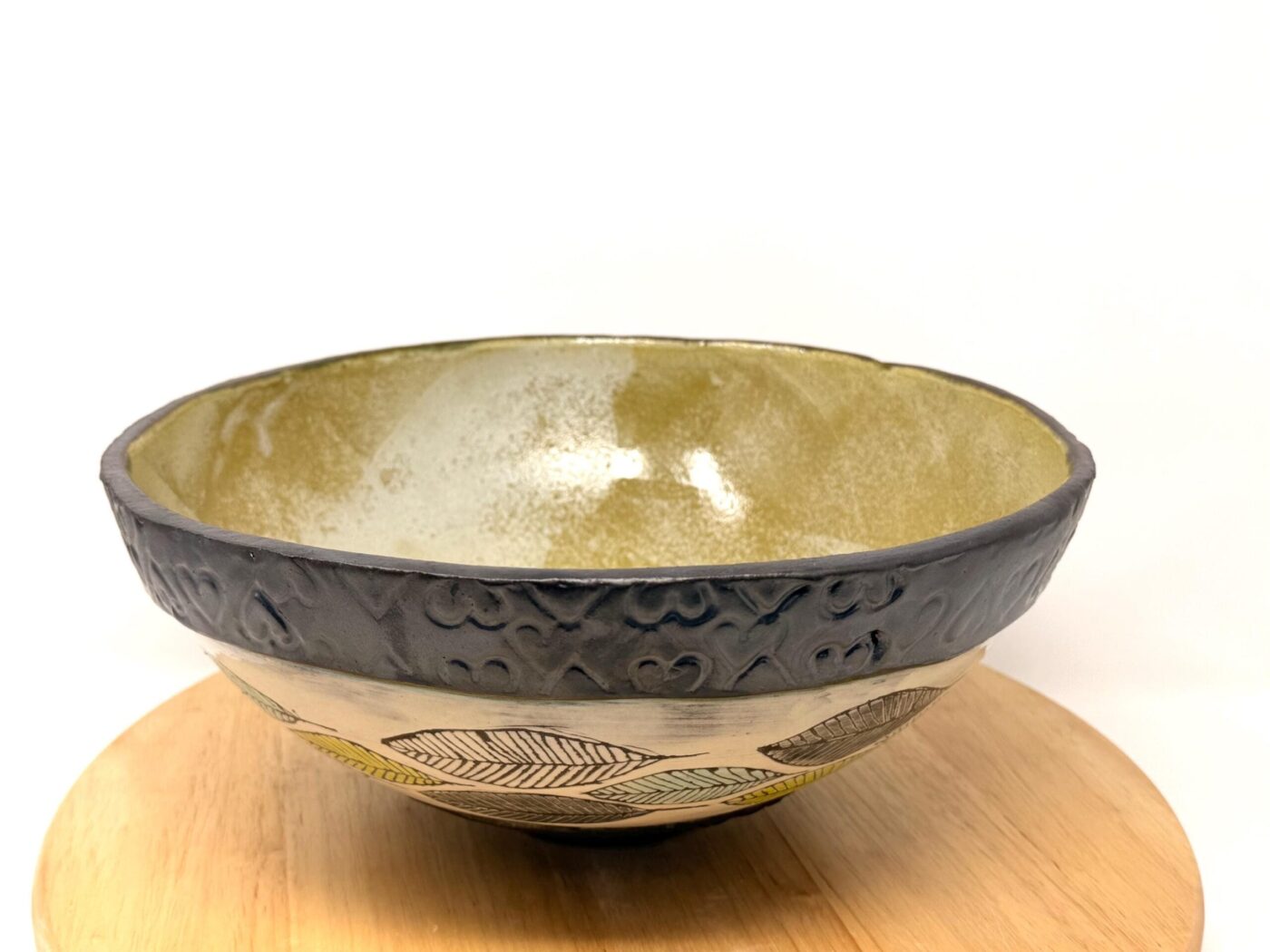 Botanical Bowl — Reactive Blue & Painted Florals (II) — close-up
