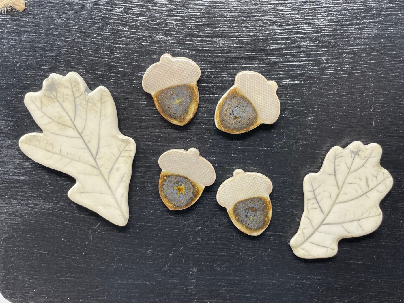 il_fullxfull.5369035502_8mqk.jpg Handmade Ceramic Acorn & Oak Leaf Magnet Set, Autumn Decor (1 of 10) -- Fabode Ceramics